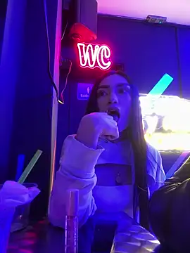 Bonny Eva online show from 05-17-26, 03:28