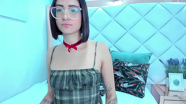 crystalstonee online show from 03-17-26, 10:02