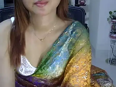 Snapshot of Maaya_khan chatting on 08-02-26, 04:59 Maaya khan online show from 08-02-26, 04:59
