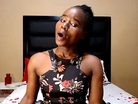 Snapshot of AppleAsss chatting on 02-14-26, 08:42 AppleAsss online show from 02-14-26, 08:42