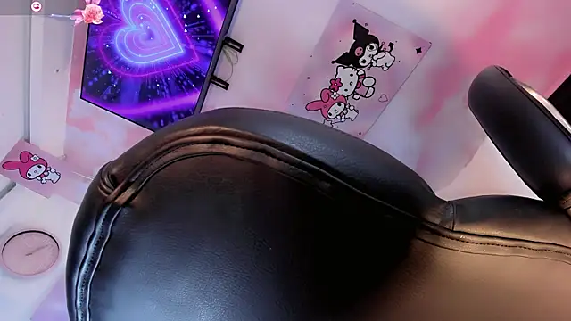 EmmaSweet23 online show from 07-14-26, 02:05