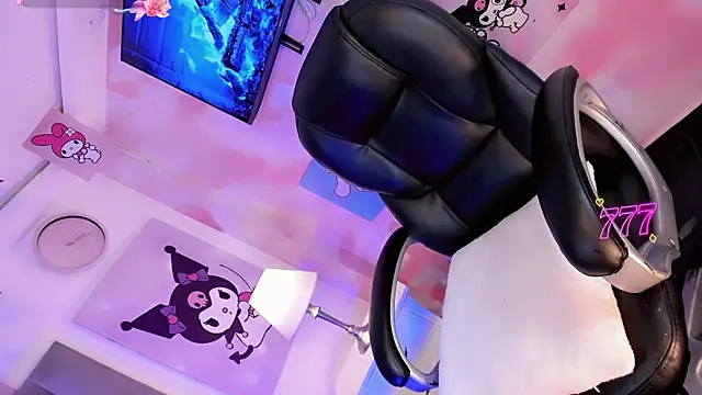 EmmaSweet23 online show from 07-16-26, 08:06