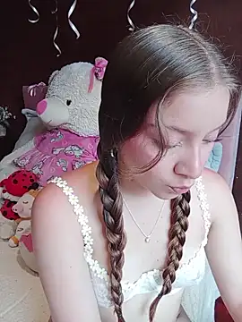 MimiSoftie online show from 04-07-26, 08:21