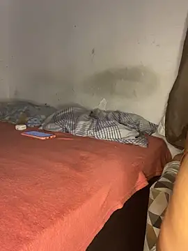 kelly sa online show from 02-25-26, 03:40