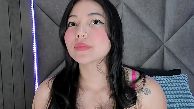 AnnieRouse   online show from 03-29-26, 11:45