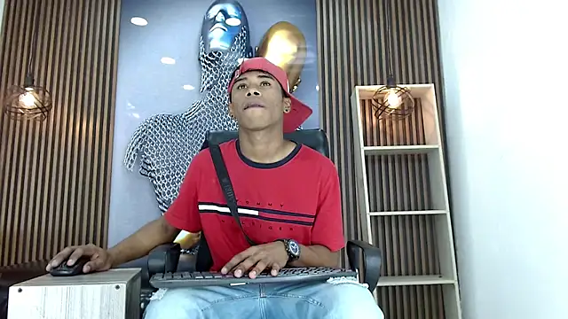 TonnyMarck online show from 03-01-26, 01:55