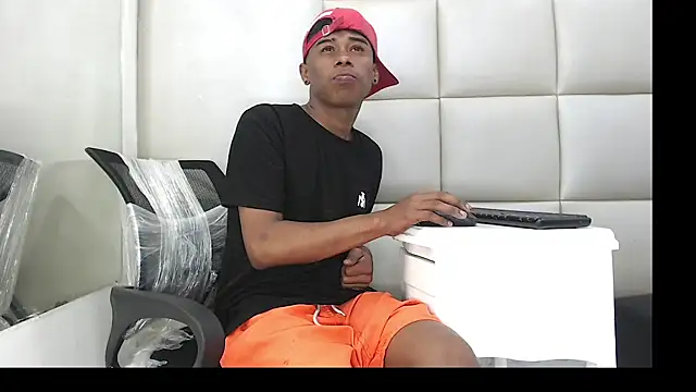 TonnyMarck online show from 02-12-26, 03:17