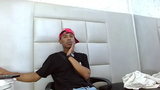 TonnyMarck online show from 02-25-26, 02:34