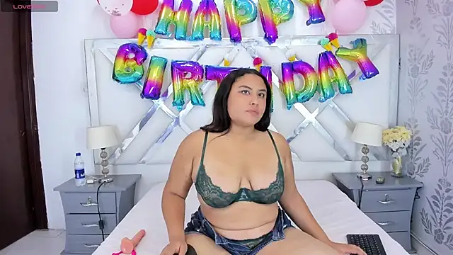 Snapshot of yaragarcia chatting on 02-18-26, 03:48 yaragarcia online show from 02-18-26, 03:48