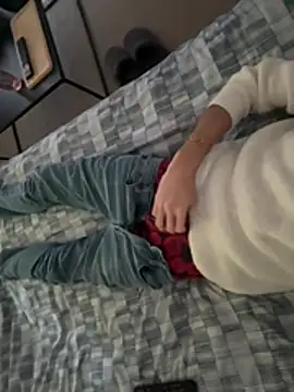 Aliiiix online show from 02-09-26, 03:43