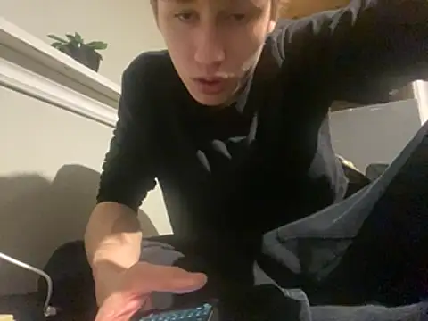 yourwhiteboy1 online show from 03-15-26, 02:29