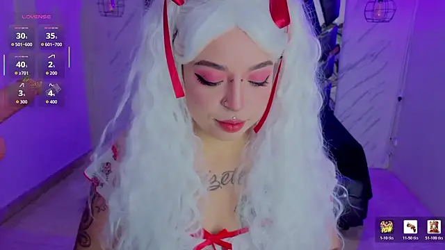 Snapshot of _Vermell_ chatting on 03-03-26, 07:43 Vermell online show from 03-03-26, 07:43