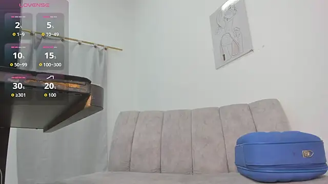 velvetluna  online show from 05-17-26, 03:12