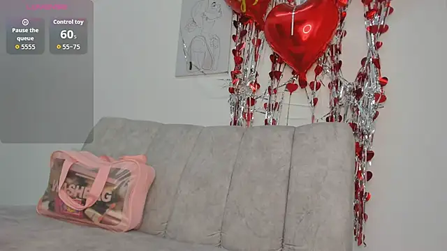 velvetluna  online show from 03-05-26, 11:18