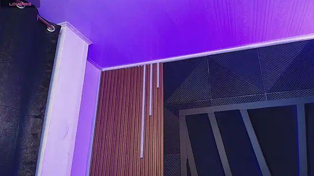 Hanna Becker  online show from 02-19-26, 11:29