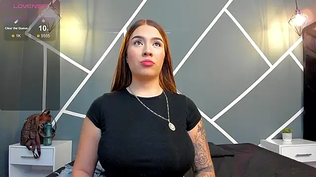 Hanna Becker  online show from 02-08-26, 01:53