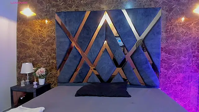 Hanna Becker  online show from 03-28-26, 11:22