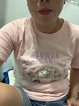 Baby-lovely69 online show from 03-31-26, 04:36