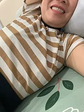Baby-lovely69 online show from 06-25-26, 08:52