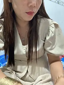 Baby-lovely69 online show from 04-24-26, 12:51