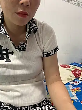 Baby-lovely69 online show from 04-14-26, 03:00