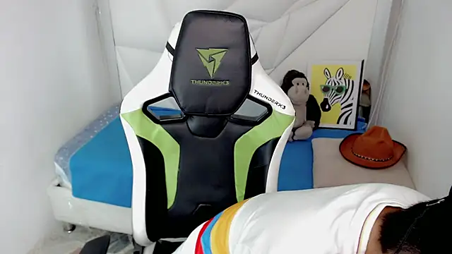 Black diamondd  online show from 02-12-26, 01:22