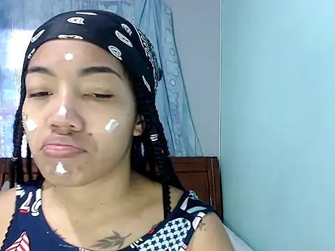 Snapshot of Sexy_Supermomm chatting on 02-28-26, 03:44 Sexy Supermomm online show from 02-28-26, 03:44