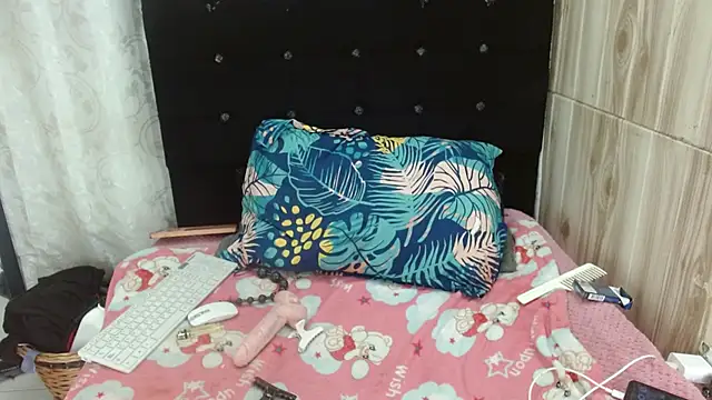 Camil4 milf 1 online show from 02-03-26, 06:40