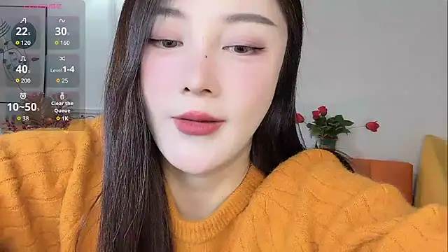 Snapshot of Lisa-295188 chatting on 03-04-26, 07:38 Lisa-295188 online show from 03-04-26, 07:38