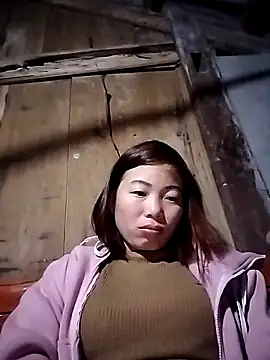 Ella-aa online show from 02-10-26, 09:58