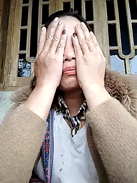 Ella-aa online show from 02-23-26, 06:47