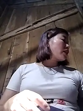 Ella-aa online show from 02-06-26, 01:07