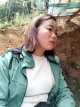 Ella-aa online show from 02-17-26, 02:42