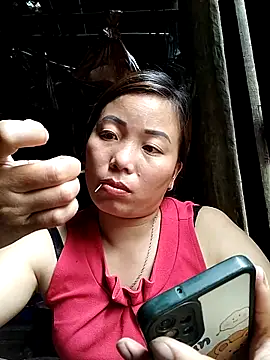 Ella-aa online show from 03-25-26, 05:51