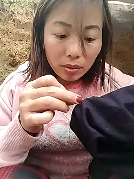 Ella-aa online show from 02-10-26, 07:07