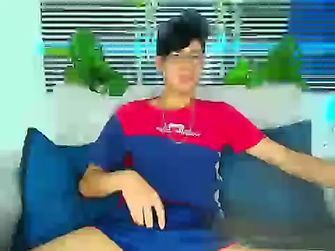 ThiiagoSaeenz online show from 02-09-26, 04:05