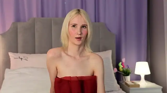 CrystalLili online show from 05-25-26, 03:17