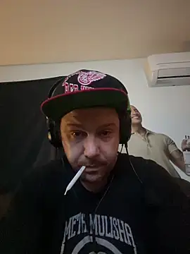 GabEthier online show from 04-10-26, 03:24