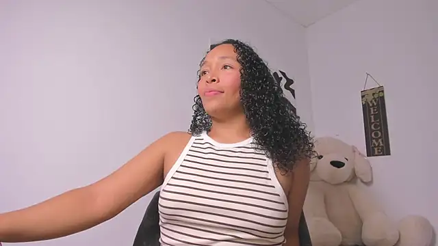 Nia13 online show from 02-23-26, 05:30