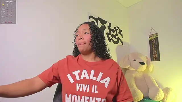 Nia13 online show from 02-09-26, 05:27