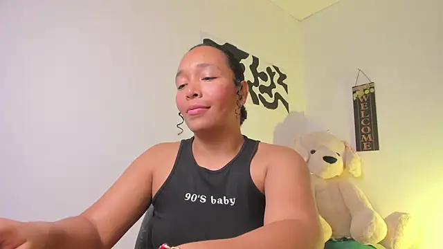 Nia13 online show from 02-25-26, 06:35