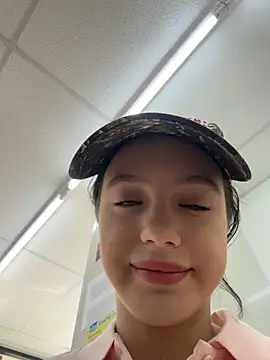 MiaTee online show from 03-17-26, 02:14