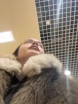 MiaTee online show from 02-14-26, 04:13