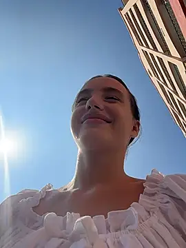 MiaTee online show from 04-09-26, 02:13