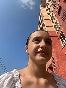 MiaTee online show from 04-08-26, 02:02