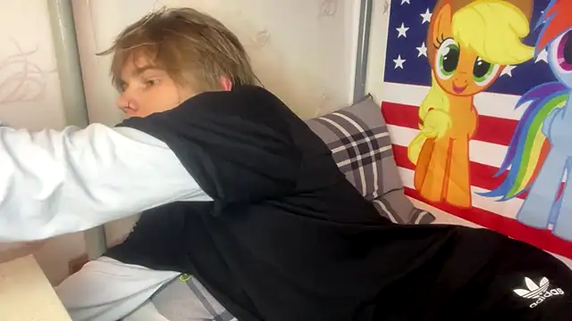 Jeycob ice online show from 03-05-26, 08:16