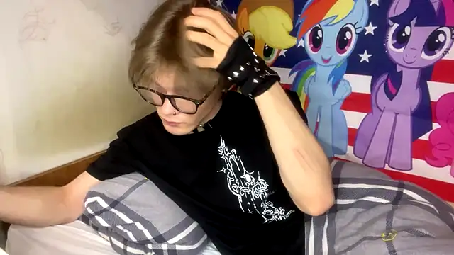 Snapshot of Jeycob_ice chatting on 03-03-26, 04:58 Jeycob ice online show from 03-03-26, 04:58