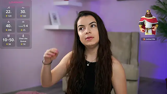 Snapshot of PeachyyFantasy chatting on 02-17-26, 04:21 PeachyyFantasy online show from 02-17-26, 04:21