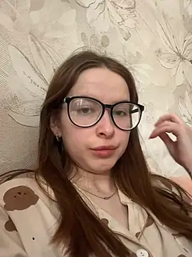 Snapshot of MalliSun chatting on 02-10-26, 03:22 MalliSun online show from 02-10-26, 03:22