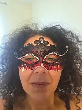 Snapshot of CurvyTurkishAsena_xx chatting on 02-14-26, 10:15 CurvyTurkishAsena xx online show from 02-14-26, 10:15